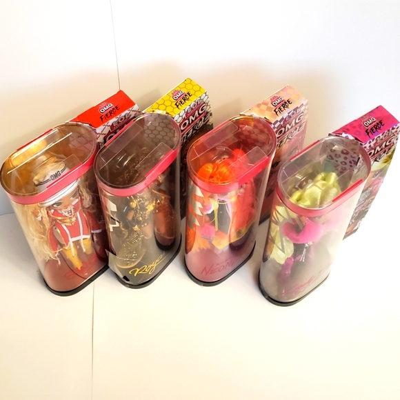 Pack 4 (four) LOL Surprise OMG Fierce Lady Diva Royal Bee Swag Neonlicious - Picture 3 of 8